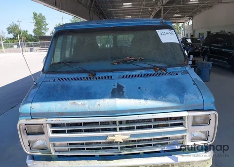 1989 Chevrolet G20 из США, поврежденный, VIN 1GCEG25K3K7104404